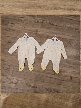 NWT Carter’s Twins Matching Baby Duckling 2pc Set - Top & Footed Pants - 6M x2
